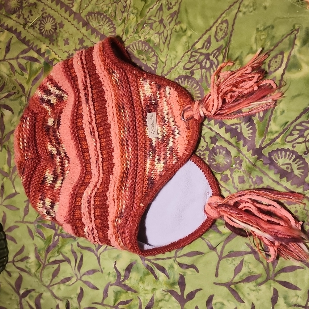 Columbia hat